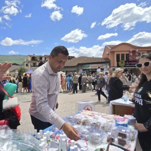 Veligdenski_bazar_300424012