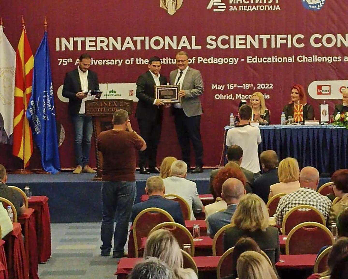 Градоначалникот Пецаков се обрати на Меѓународната научна конференција – 75 години Институт за педагогија