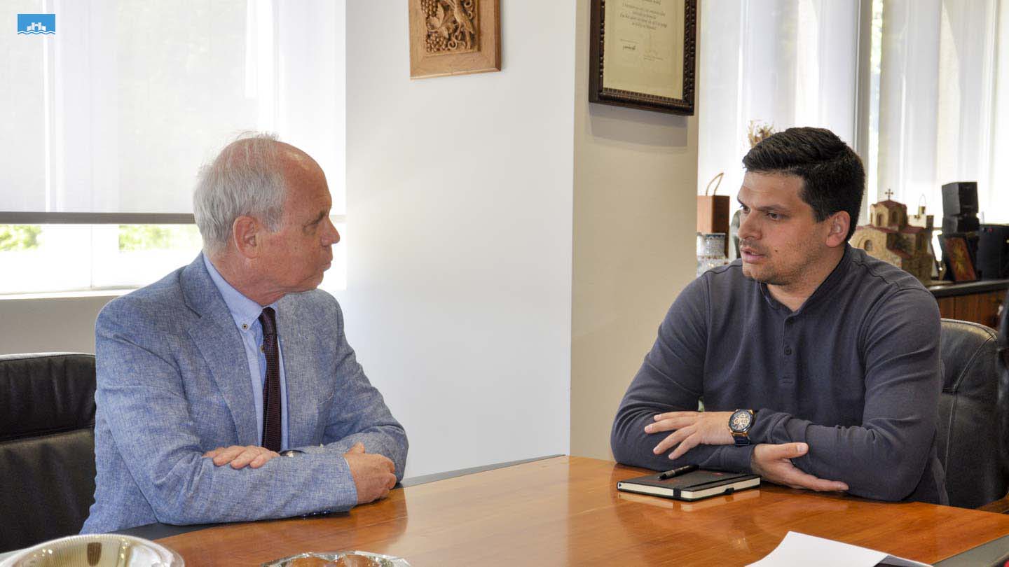 Градоначалникот Пецаков се сретна со амбасадорот на Словенија во Македонија Милан Предан